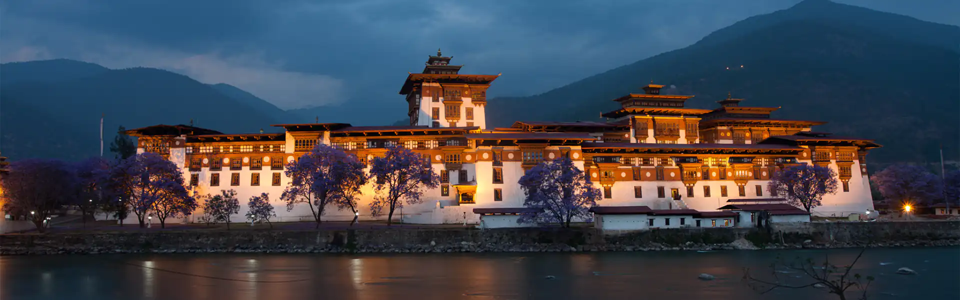 Punakha Dzong – Best Heritage City of Bhutan