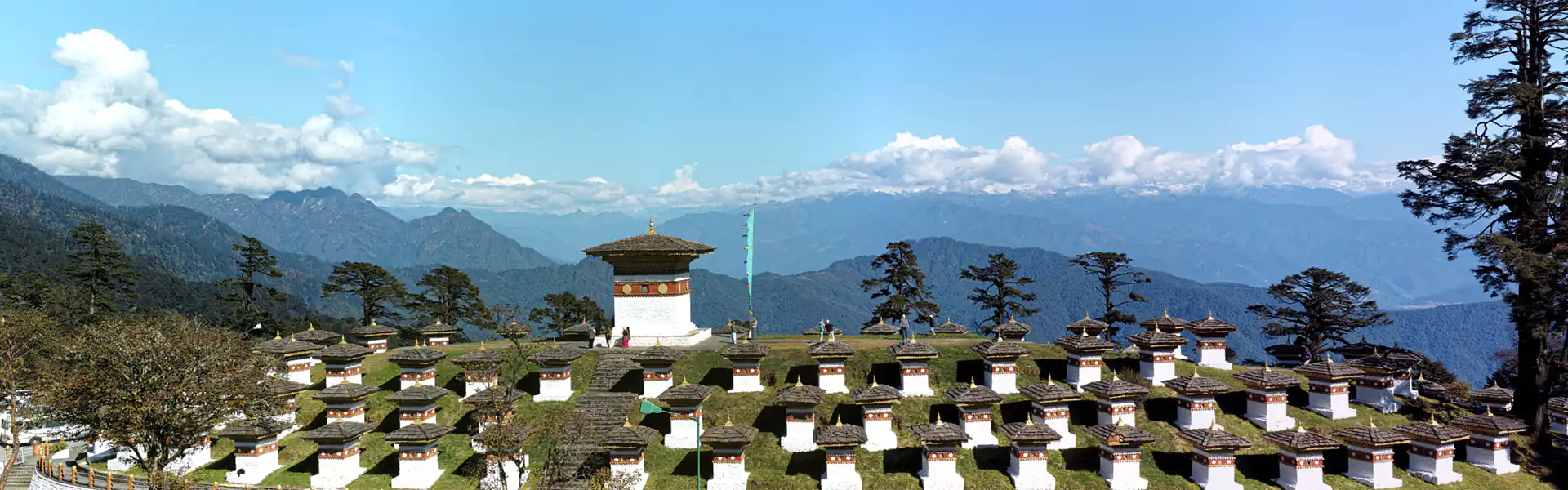 Dochula Pass – Don’t miss it during Bhutan Tour